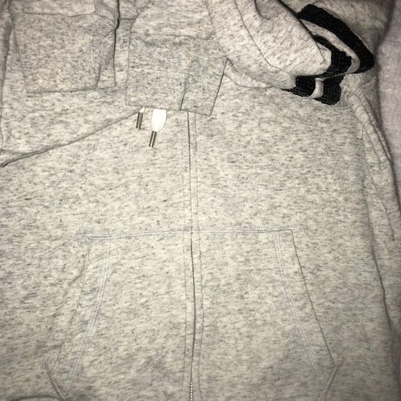 Victoria’s Secret zip up sweater - Picture 5 of 8